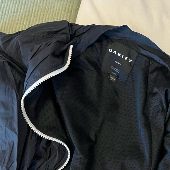 Oakley Legacy Ellipse Bomber Jacket sz Small - Picture 4 of 5